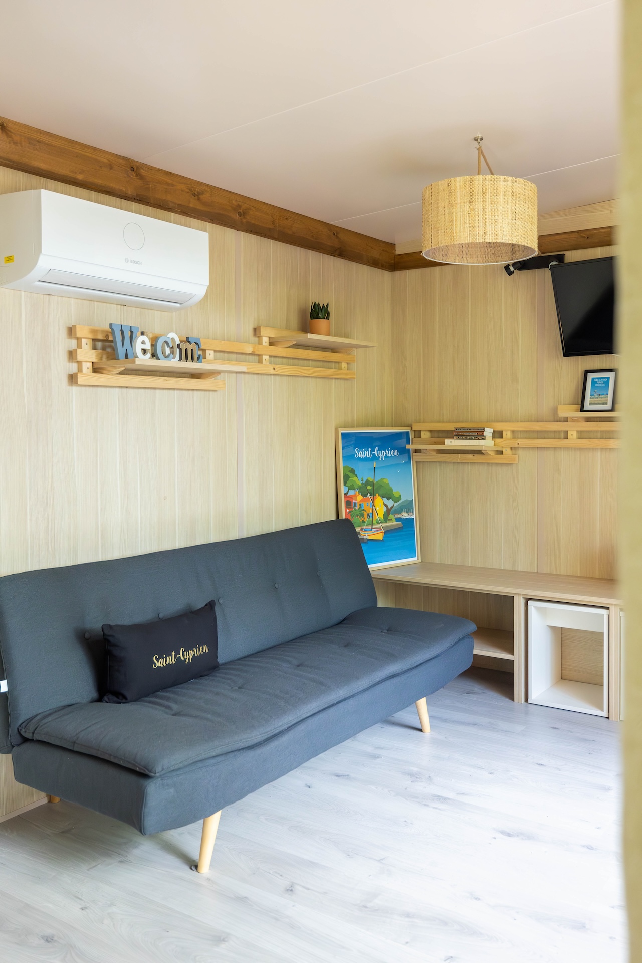 CAMPING ST CYP171 1