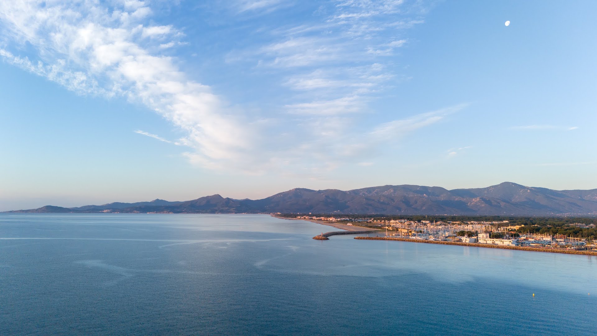 Plage drone levé de soleil-9